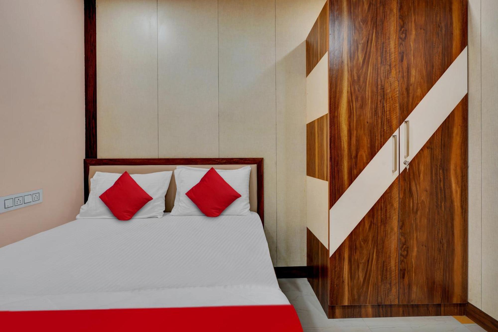 Oyo Flagship Rich Inn Premium Suites Near Nagasandra Metro Station. Bangalore Extérieur photo